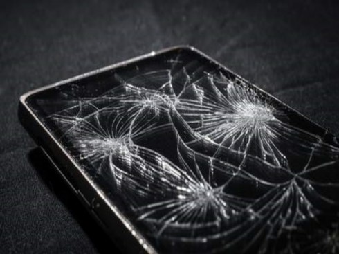Smartphone crash