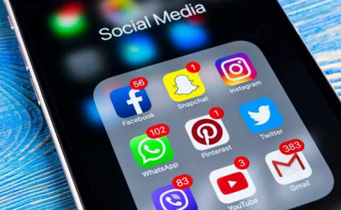 Ancora down in tutto il mondo Facebook, Instagram e Whatsapp. Twitter a sua volta in difficoltà