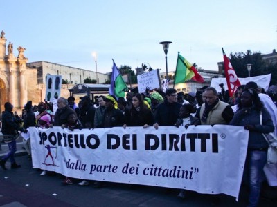 manifestazione antirazzista 17-12-2011