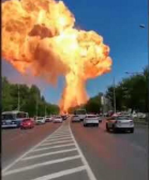 La stazione di servizio esplode a Volgograd, Russia: il video diventato virale