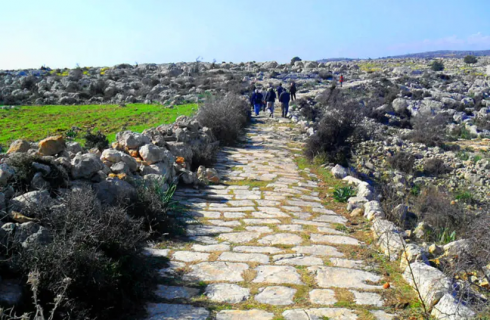 Scoperta in Inghilterra una strada romana di 2000 anni fa