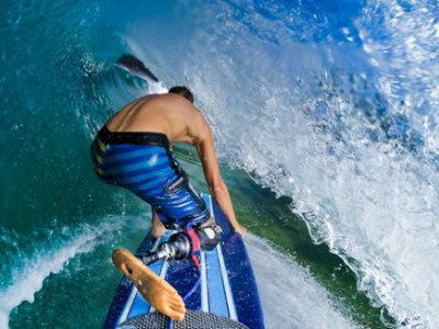 Australia, surfista 17enne ucciso da uno squalo 