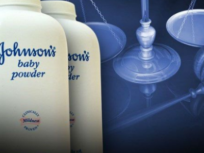 Talco “killer”: «Johnson & Johnson lo sapeva da 20 anni». Migliaia di cause negli Stati Uniti