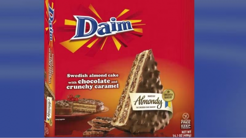 IKEA annuncia il richiamo della torta al cioccolato Almondy dopo il riltrovamento di frammenti di metallo al suo interno