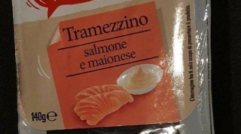 Ritirati i tramezzini maionese e salmone per presenza di Listeria monocytogenes