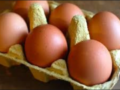 Rischio microbiologico, si allarga il richiamo delle uova. Il Ministero Salute segnala Salmonella enteriditis nelle uova di gallina fresche. 