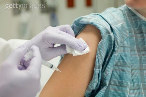 Covid: anche Norvegia e Islanda sospendono l'uso del vaccino di AstraZeneca.