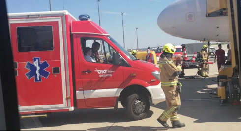 Fumo in cabina dopo il decollo, paura su volo Vienna - Berlino.